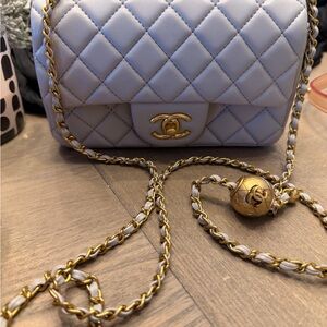 Vintage CC Quilted Crossbody Bag in White with Gold Accents & Adjustable strap